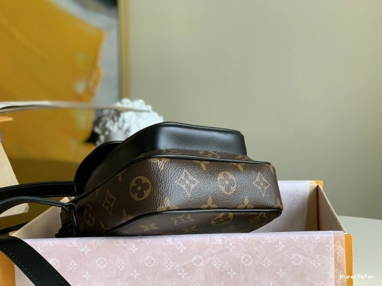 LOUIS Wallet VUITTON Wearable Christopher 0716